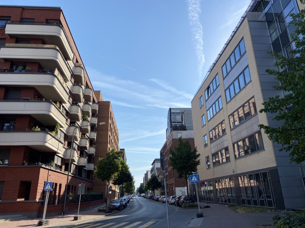 Image shows Frankfurt Nieghborhood - Ostend