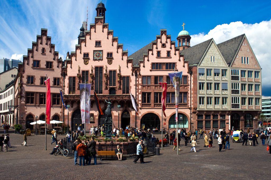 Image shows Frankfurt Neighborhood Innenstadt