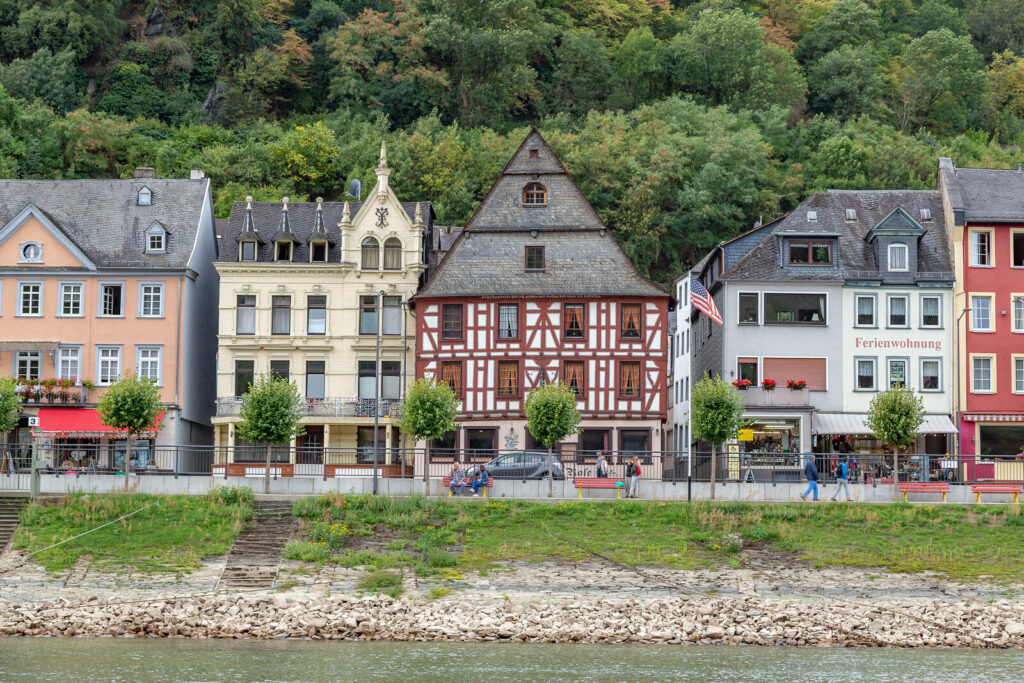 The image shows St. Goar as a place on my Amazing list of 50+ best day trips from Frankfurt (2/3)